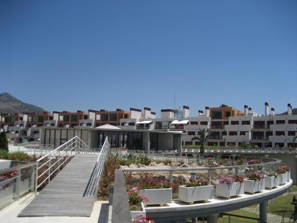 Parque Botanico Resort 埃斯特波纳 外观 照片
