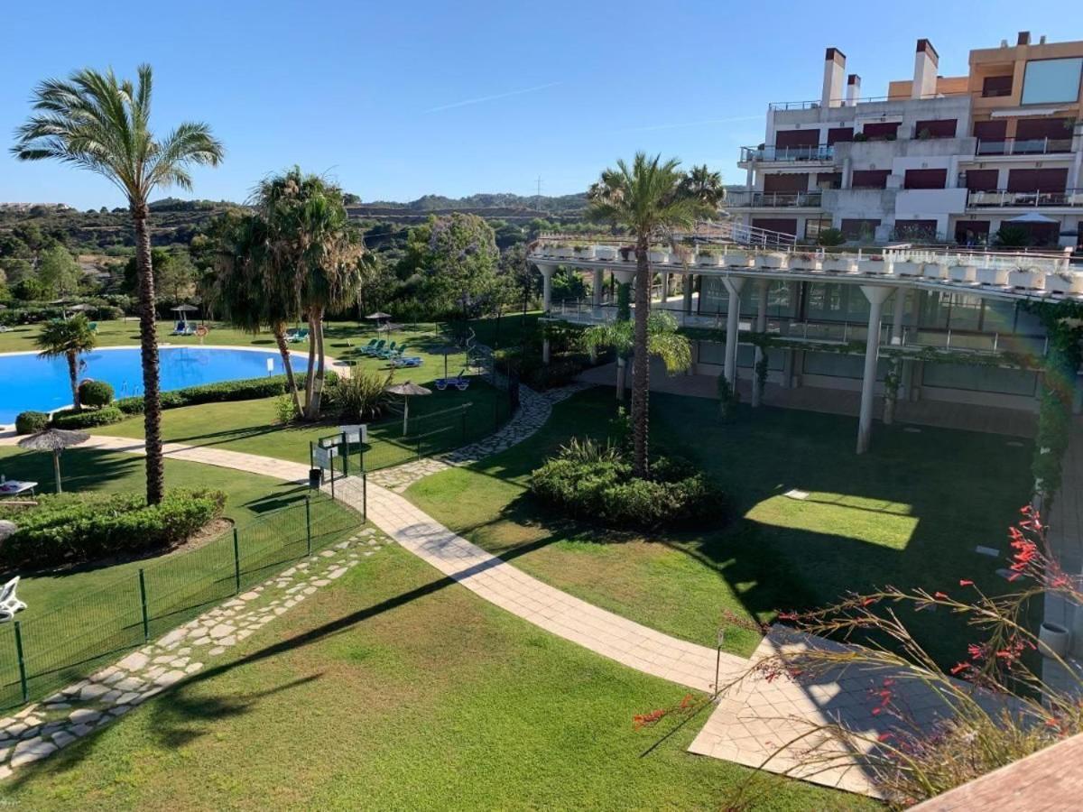 Parque Botanico Resort 埃斯特波纳 外观 照片